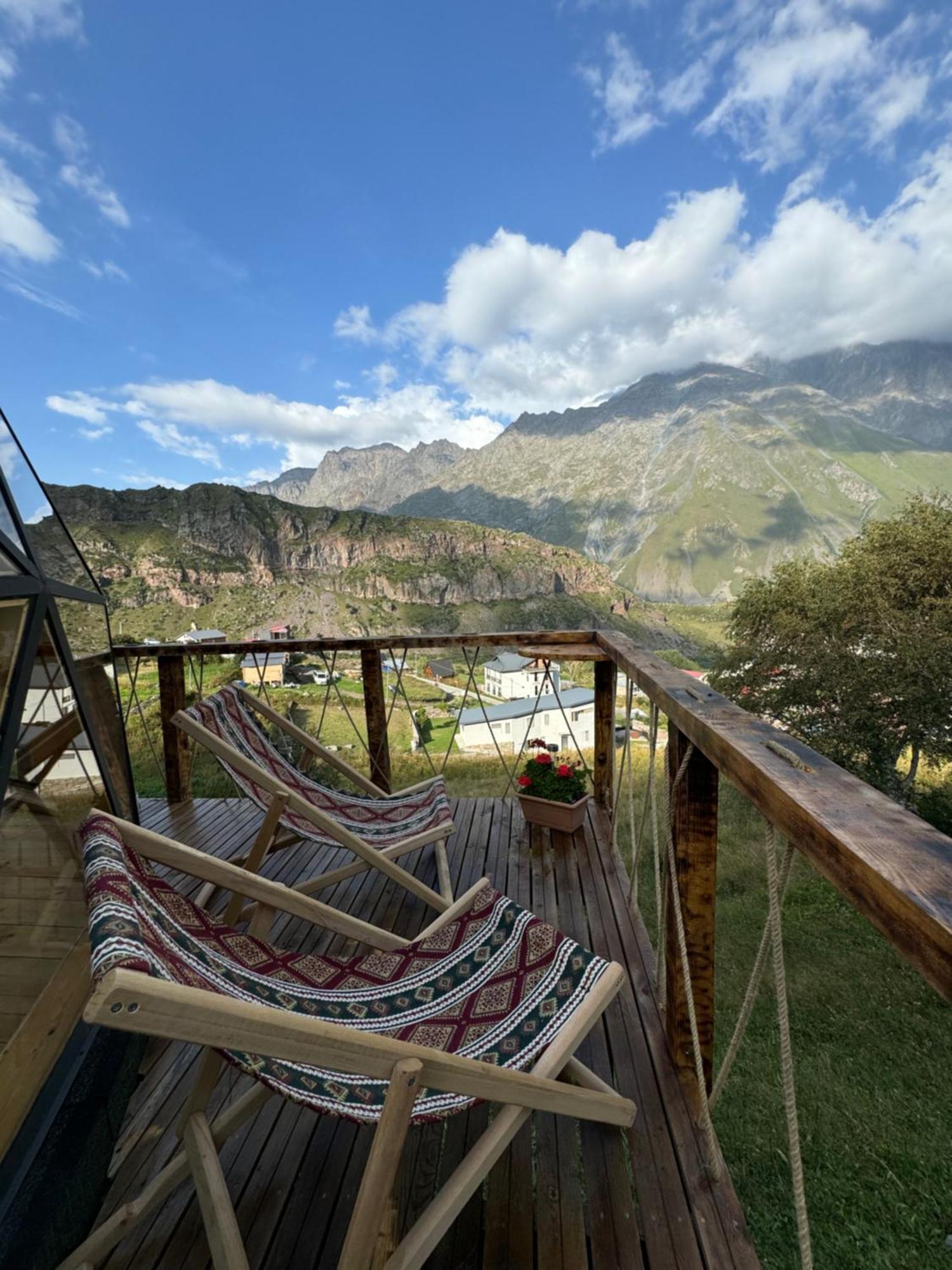 Glamping Emerald 카즈베기 외부 사진